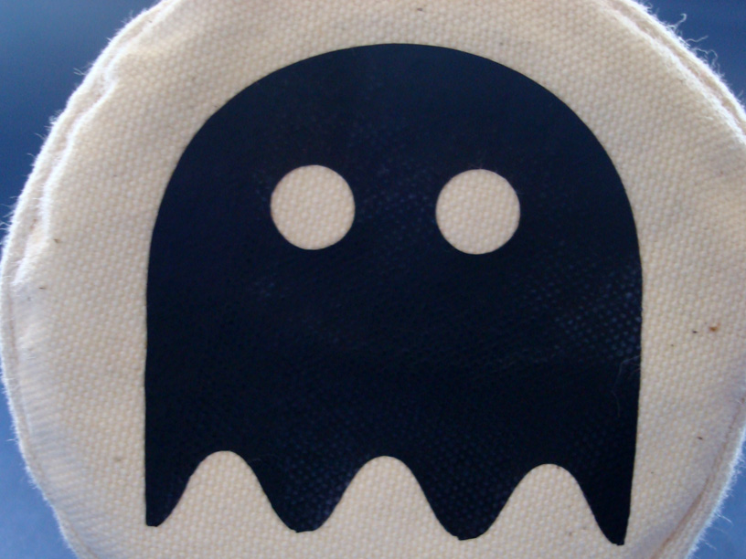 http://www.nestorgames.com/gameimages/18ghosts_nestorgames_caselogo.jpg